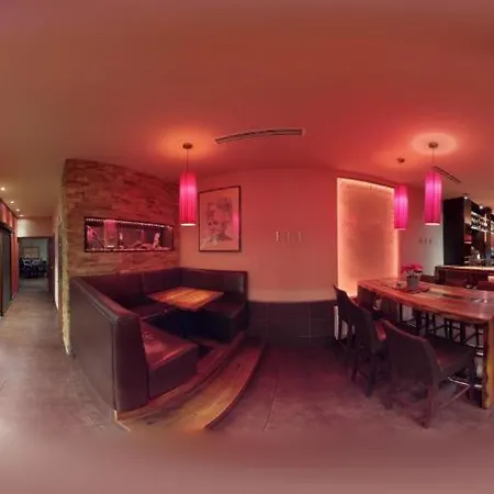 Adler 골링안데살자흐