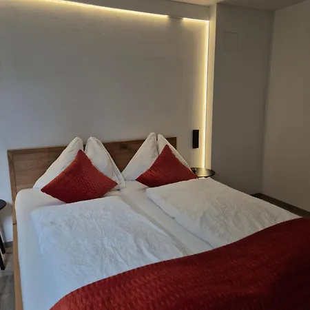 호텔 Adler 골링안데살자흐